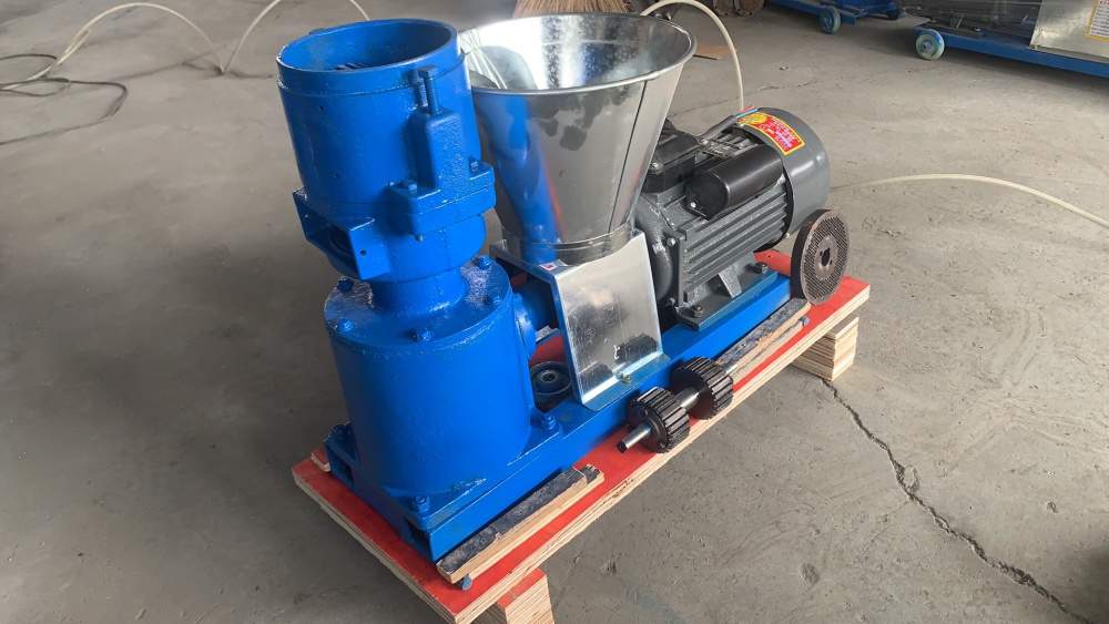 Small home use pellet machine shipped to Burkina Faso